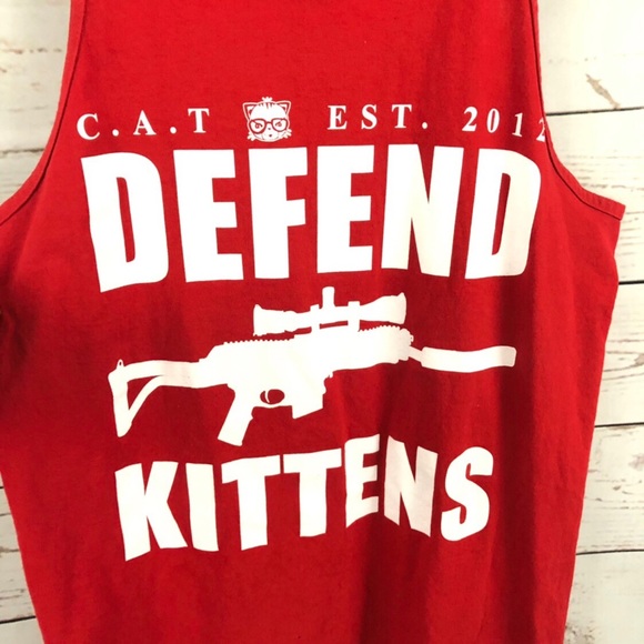 Rare Cat Crew “Defend Kittens” tank - Picture 3 of 4